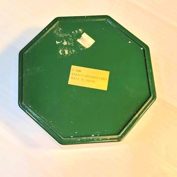 Vintage Enesco Christmas Plastic Coasters Set - Picture 4 of 5